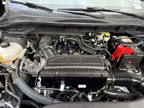 Used 2025 Ford Escape Active image 37