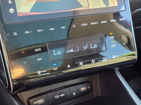 Certified 2023 Hyundai Tucson Limited AWD/4WD image 34