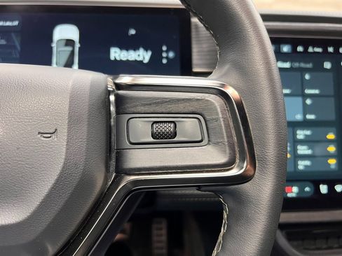 Used 2023 Rivian R1S Adventure image 18