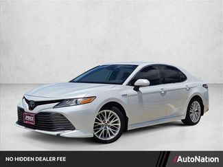 Used 2020 Toyota Camry XLE FWD video 1
