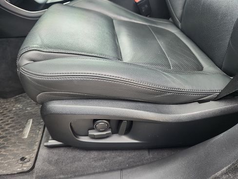 Used 2023 Jaguar F-PACE S AWD/4WD image 24