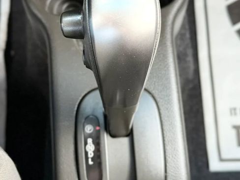 Used 2011 Nissan Cube 1.8 SL w/ Interior Designer Pkg image 19