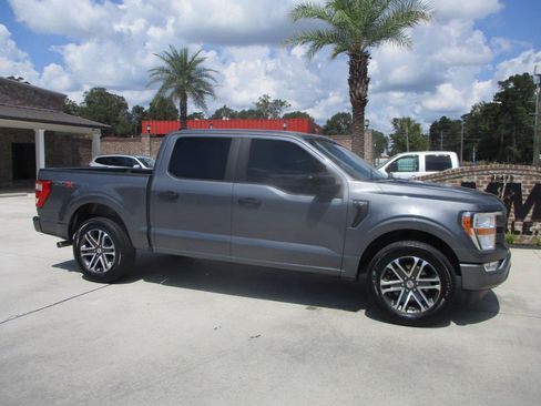 Used 2021 Ford F150 XL w/ STX Appearance Package RWD image 2