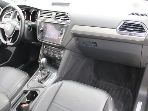 Certified 2021 Volkswagen Tiguan S FWD image 27