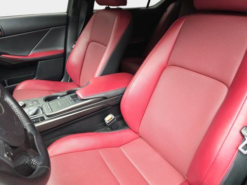 Used 2023 Lexus IS 300 w/ Comfort Package RWD image 12