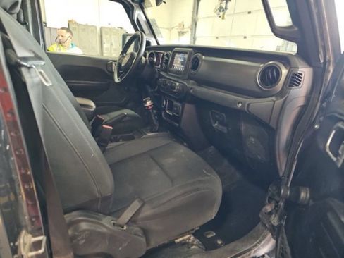 Used 2022 Jeep Gladiator Sport w/ Trailer Tow Package AWD/4WD image 10
