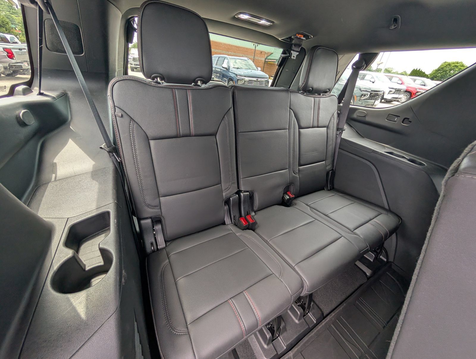 Used 2023 Chevrolet Tahoe RST AWD/4WD image 14