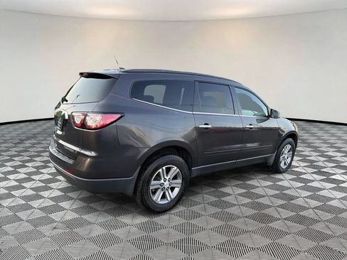Used 2015 Chevrolet Traverse LT FWD image 7