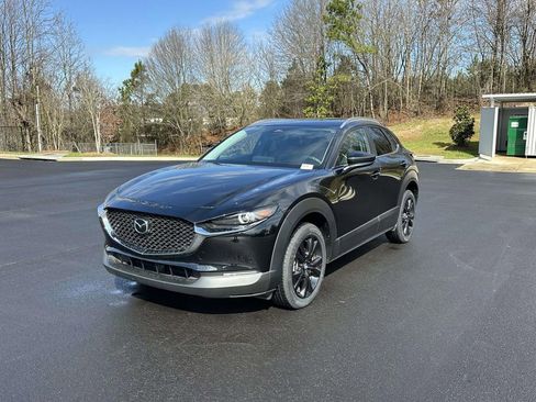 Used 2025 MAZDA CX-30 AWD 2.5 S w/ Select Sport Pkg image 3