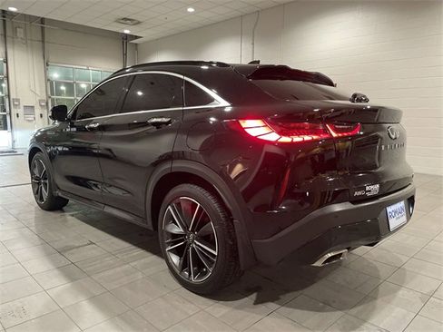 Used 2022 INFINITI QX55 Essential w/ Proassist Package image 3