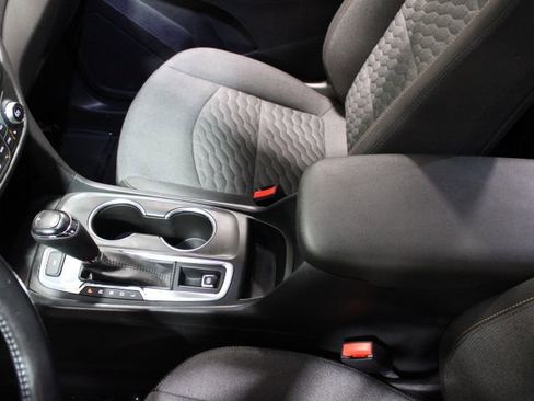 Certified 2021 Chevrolet Equinox LT image 33