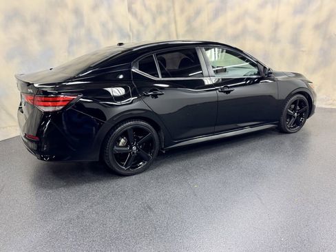 Used 2021 Nissan Sentra SR image 10