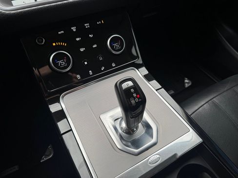 Used 2020 Land Rover Range Rover Evoque S AWD/4WD image 11