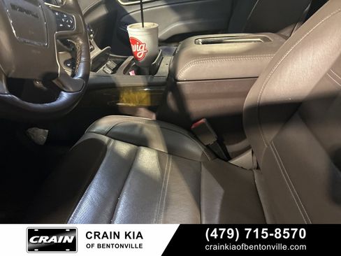 Used 2016 GMC Yukon Denali image 18