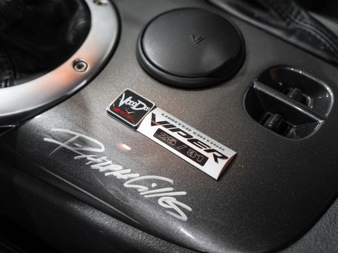 Used 2010 Dodge Viper ACR RWD image 12