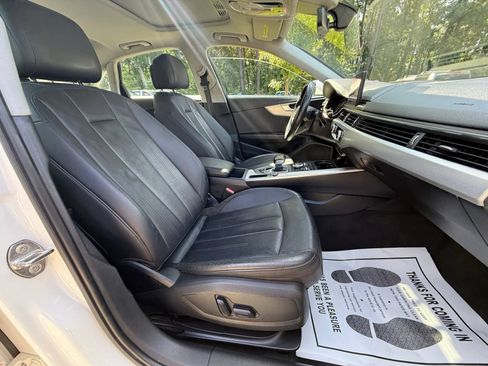 Used 2017 Audi A4 2.0T Premium FWD image 21