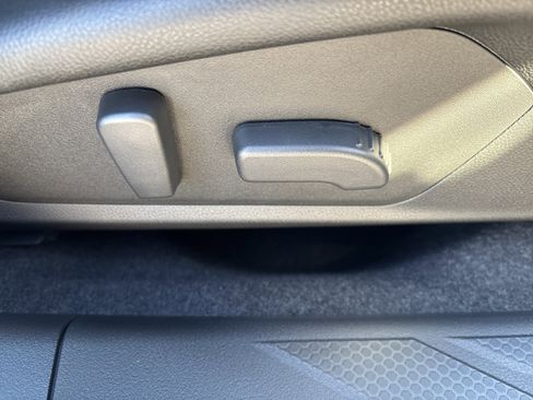 New 2026 Subaru Outback Limited XT image 10