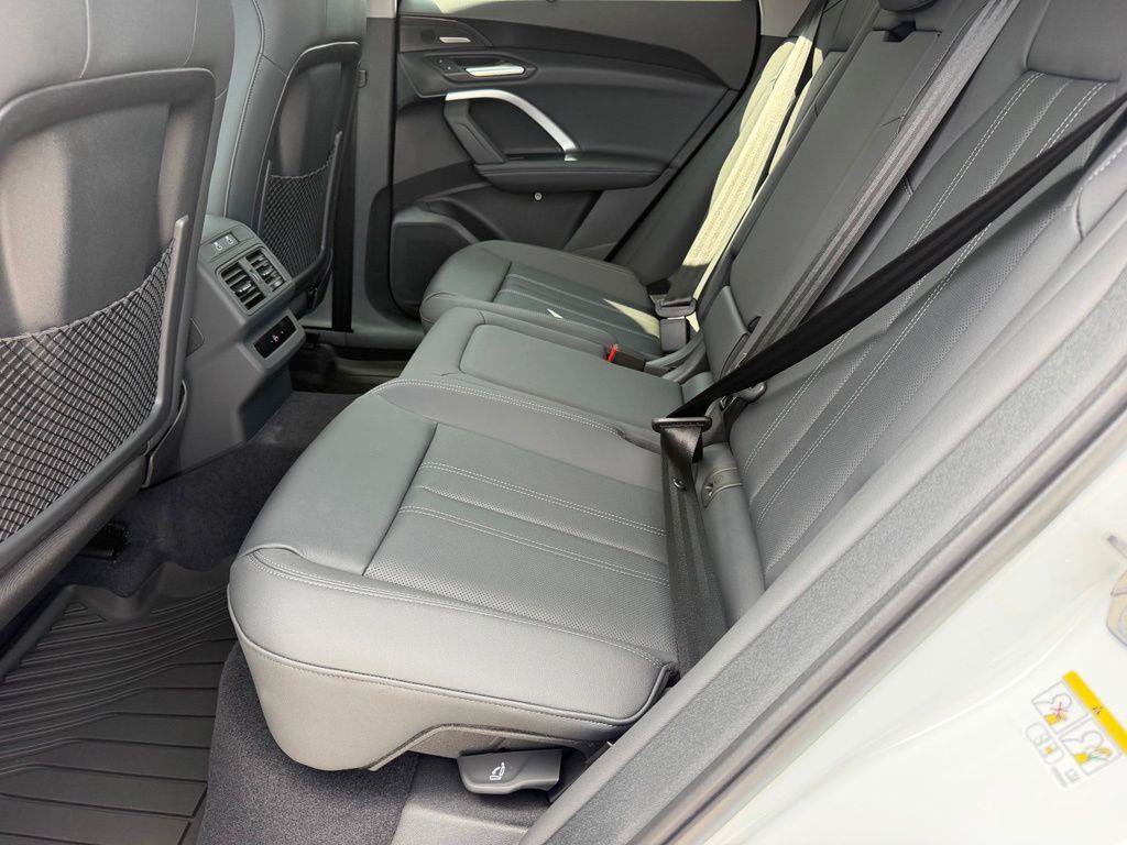 New 2026 Audi Q5 Premium Plus AWD/4WD image 11