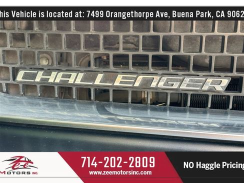 Used 2010 Dodge Challenger SRT8 w/ SRT Option Group II image 54