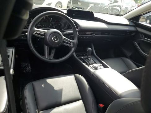 Used 2023 MAZDA MAZDA3 s FWD image 10