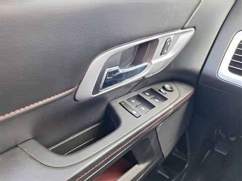 Used 2014 GMC Terrain SLE image 17