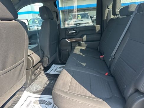 Used 2022 GMC Sierra 2500 SLE w/ SLE Value Package; image 10