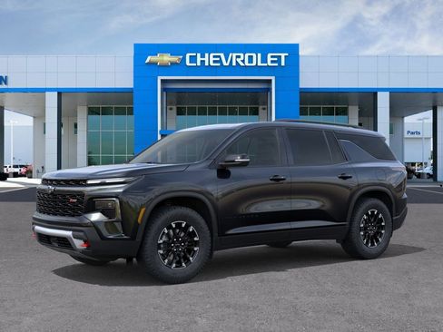 New 2026 Chevrolet Traverse Z71 w/ Driver Confidence Package AWD/4WD image 2