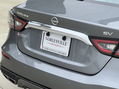 Used 2023 Nissan Maxima SV w/ Floor Mat Group image 10