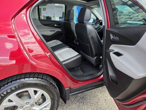 Used 2018 Chevrolet Equinox Premier AWD/4WD image 15