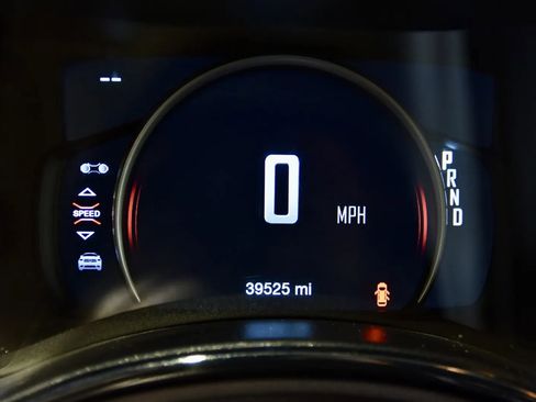 Used 2022 Dodge Durango R/T w/ Tow 'N Go Package AWD/4WD image 35