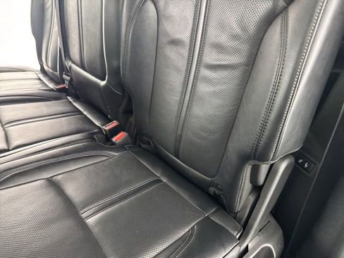 Used 2022 Jeep Wagoneer Series III w/ Convenience Group I image 25