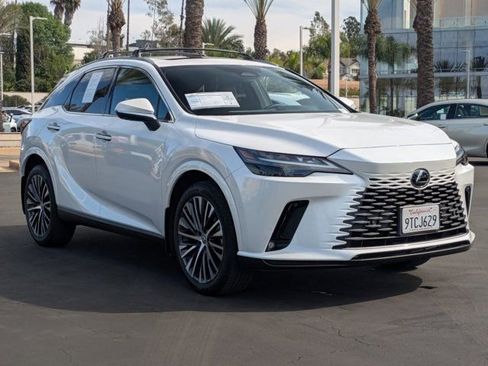 Used 2025 Lexus RX 350 w/ Convenience Package image 3