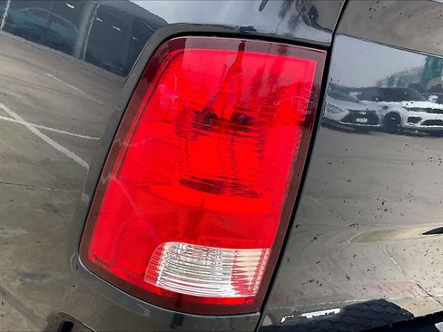 Used 2019 RAM 1500 Lone Star image 29