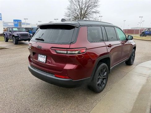 New 2025 Jeep Grand Cherokee L Limited image 4