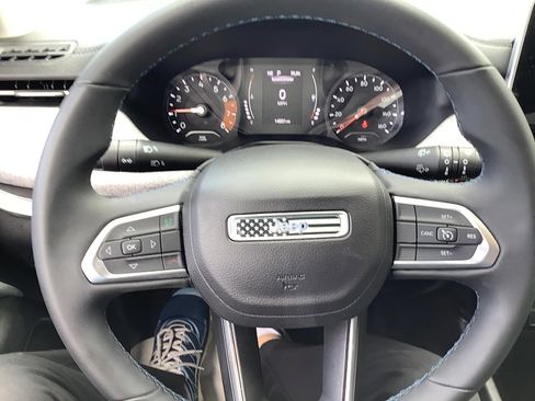 Certified 2022 Jeep Compass Latitude image 8