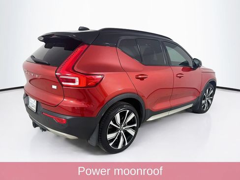 Used 2021 Volvo XC40 P8 Recharge w/ Advanced Package AWD/4WD image 6