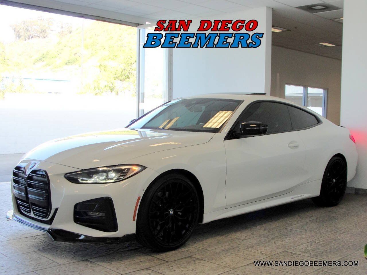 Used 2023 BMW 430i Coupe w/ M Sport Package RWD image 19