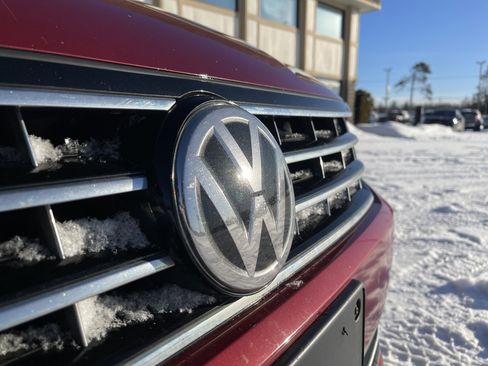 Used 2016 Volkswagen Passat 1.8T SE image 24