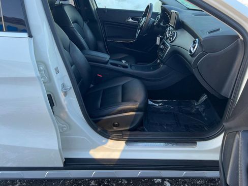 Used 2015 Mercedes-Benz GLA 250 4MATIC w/ Multimedia Package image 21