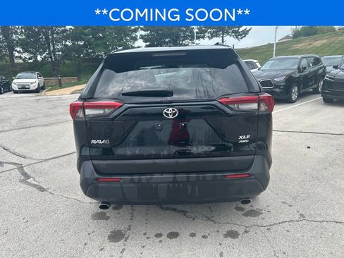 Used 2024 Toyota RAV4 XLE w/ Convenience Package AWD/4WD image 6