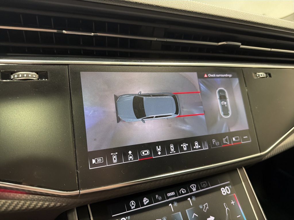 Used 2025 Audi SQ7 Prestige AWD/4WD image 31