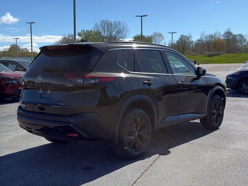 Used 2023 Nissan Rogue SV w/ SV Premium B Package AWD/4WD image 5