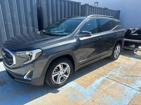Used 2019 GMC Terrain SLE w/ Driver Convenience Package AWD/4WD image 1