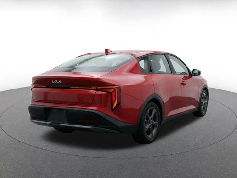 Used 2025 Kia K4 FWD image 9