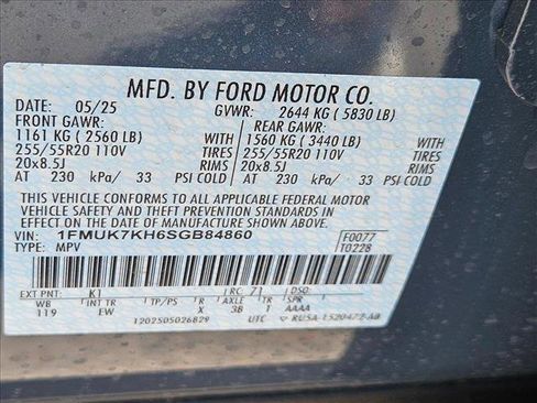 New 2025 Ford Explorer ST-Line image 18