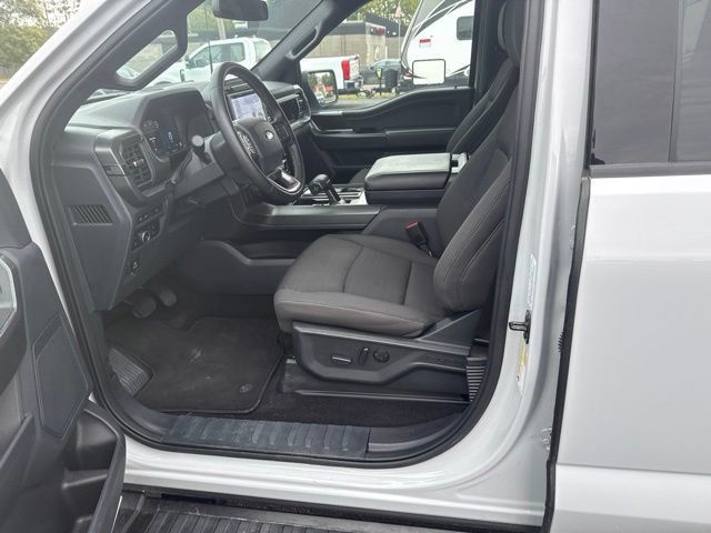Used 2024 Ford F150 XLT w/ Equipment Group 302A MID AWD/4WD image 10