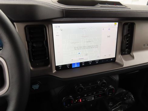 New 2025 Ford Bronco Outer Banks image 12