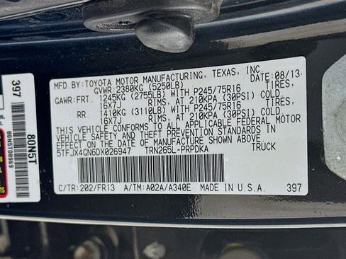 Used 2013 Toyota Tacoma PreRunner image 12