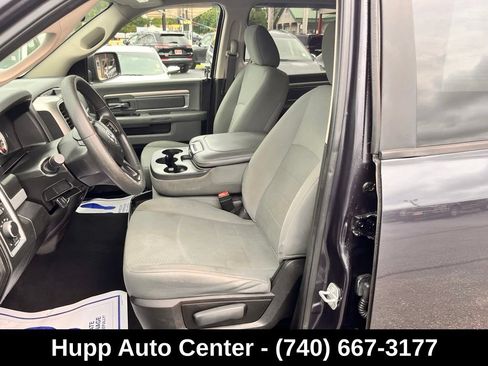Used 2020 RAM 1500 Classic SLT AWD/4WD image 7