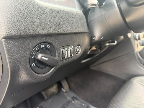 Used 2021 Dodge Charger SXT w/ Leather Interior Group image 25